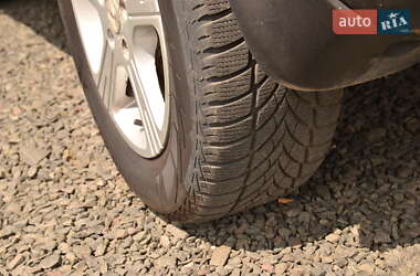 Внедорожник / Кроссовер Nissan Qashqai 2012 в 
