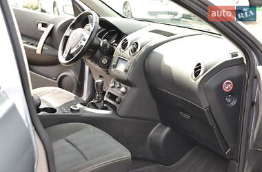 Внедорожник / Кроссовер Nissan Qashqai 2012 в 