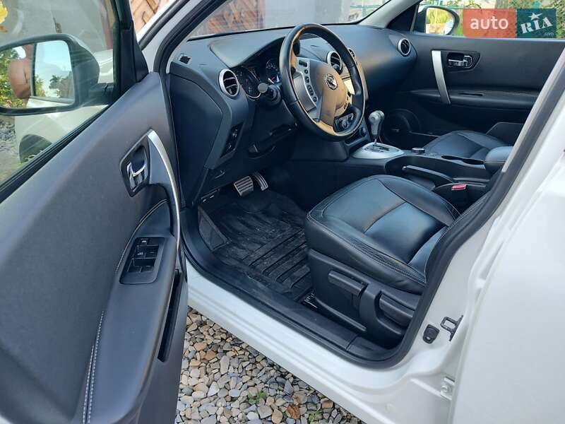 Внедорожник / Кроссовер Nissan Qashqai 2013 в Калуше
