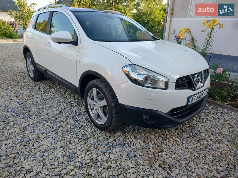 Внедорожник / Кроссовер Nissan Qashqai 2013 в Калуше