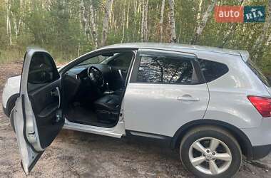 Внедорожник / Кроссовер Nissan Qashqai 2008 в 