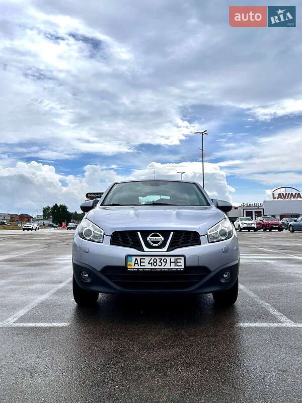 Внедорожник / Кроссовер Nissan Qashqai 2013 в Киеве