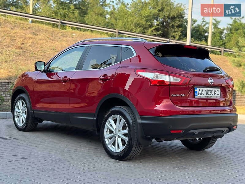 Позашляховик / Кросовер Nissan Qashqai 2016 в Дніпрі