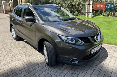 Позашляховик / Кросовер Nissan Qashqai 2014 в Черкасах