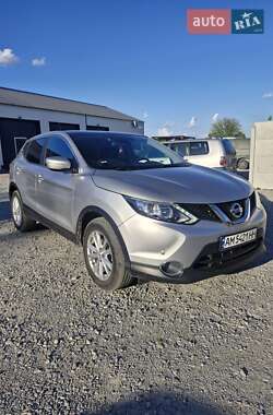 Внедорожник / Кроссовер Nissan Qashqai 2014 в Житомире