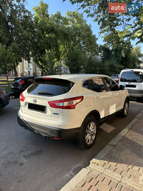 Внедорожник / Кроссовер Nissan Qashqai 2014 в Полтаве фото 6 Внедорожник / Кроссовер Nissan Qashqai 2014 в Полтаве