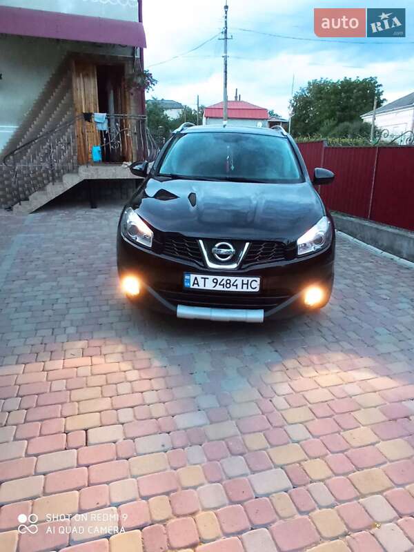 Внедорожник / Кроссовер Nissan Qashqai 2011 в 