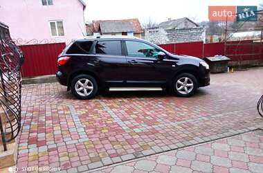 Внедорожник / Кроссовер Nissan Qashqai 2011 в 