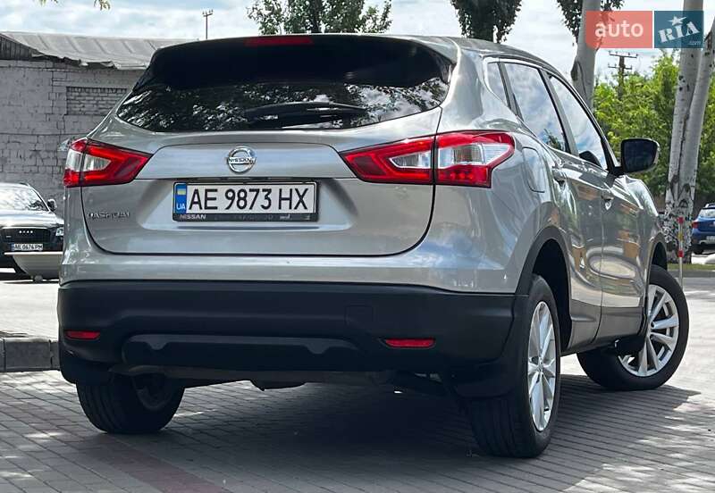 Внедорожник / Кроссовер Nissan Qashqai 2016 в Днепре
