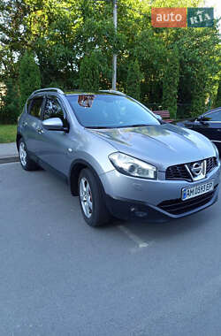 Внедорожник / Кроссовер Nissan Qashqai 2010 в Звягеле