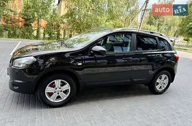 Позашляховик / Кросовер Nissan Qashqai 2010 в 