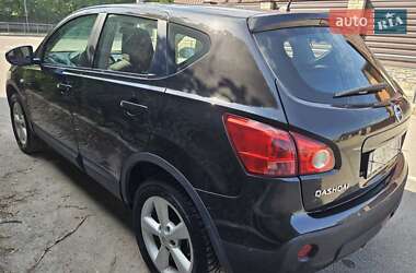 Внедорожник / Кроссовер Nissan Qashqai 2009 в 