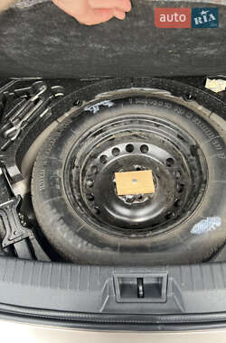Позашляховик / Кросовер Nissan Qashqai 2011 в 