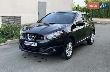 Внедорожник / Кроссовер Nissan Qashqai 2012 в 