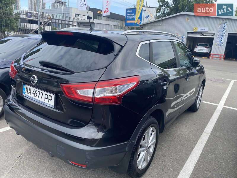 Позашляховик / Кросовер Nissan Qashqai 2017 в Києві