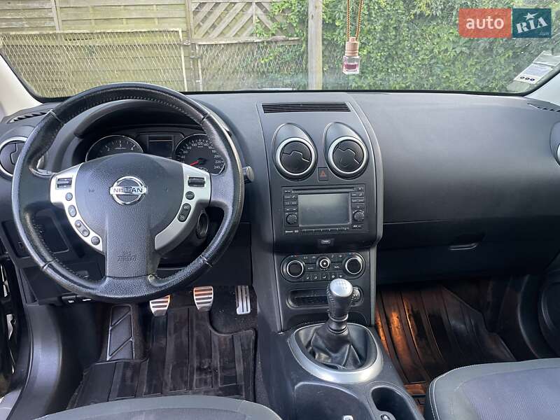 Внедорожник / Кроссовер Nissan Qashqai 2012 в Ивано-Франковске