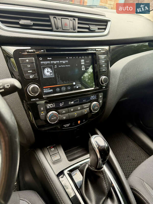 Внедорожник / Кроссовер Nissan Qashqai 2017 в Миргороде