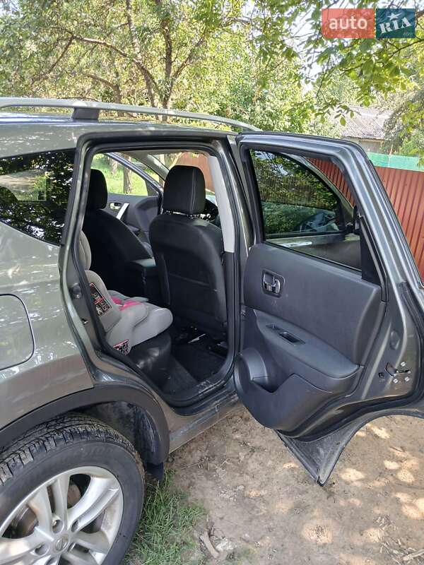 Внедорожник / Кроссовер Nissan Qashqai 2011 в Хмельницком