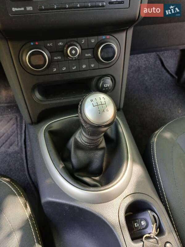 Внедорожник / Кроссовер Nissan Qashqai 2011 в Хмельницком