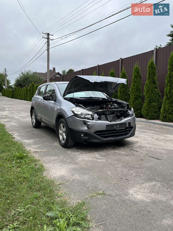 Позашляховик / Кросовер Nissan Qashqai 2012 в Києві фото 2 Позашляховик / Кросовер Nissan Qashqai 2012 в Києві