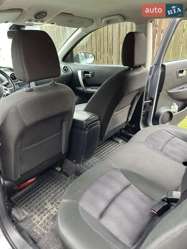 Позашляховик / Кросовер Nissan Qashqai 2012 в Києві фото 17 Позашляховик / Кросовер Nissan Qashqai 2012 в Києві