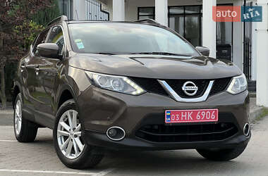 Позашляховик / Кросовер Nissan Qashqai 2014 в Радивиліві