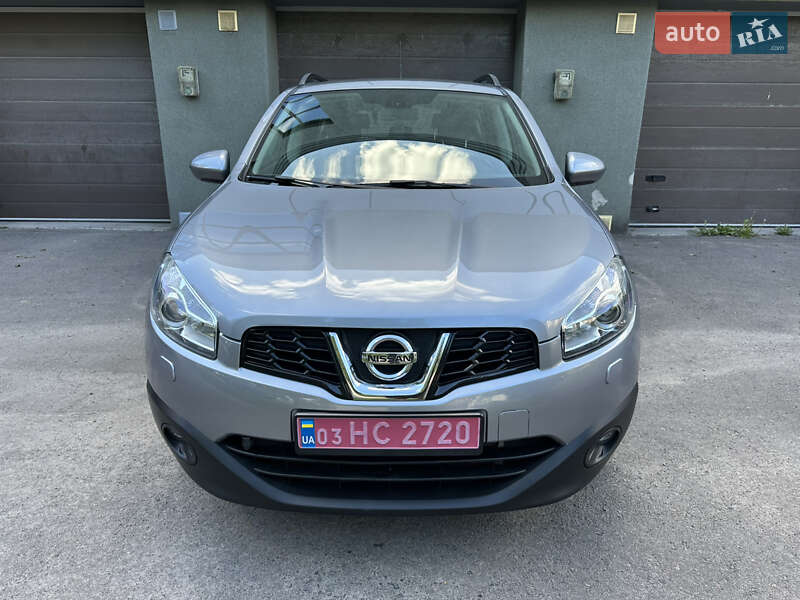 Позашляховик / Кросовер Nissan Qashqai 2012 в Рівному