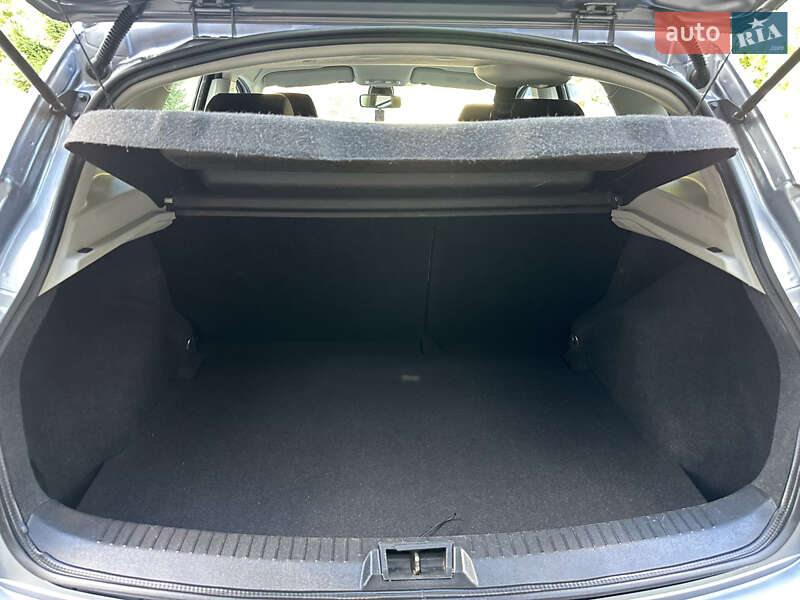 Позашляховик / Кросовер Nissan Qashqai 2012 в Рівному