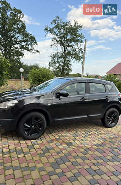 Позашляховик / Кросовер Nissan Qashqai 2011 в Болехові