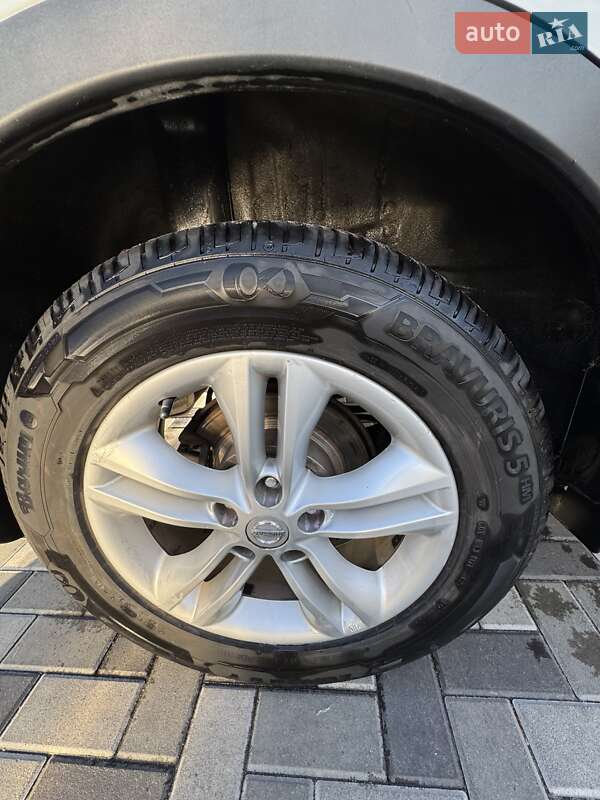 Внедорожник / Кроссовер Nissan Qashqai 2011 в Каневе