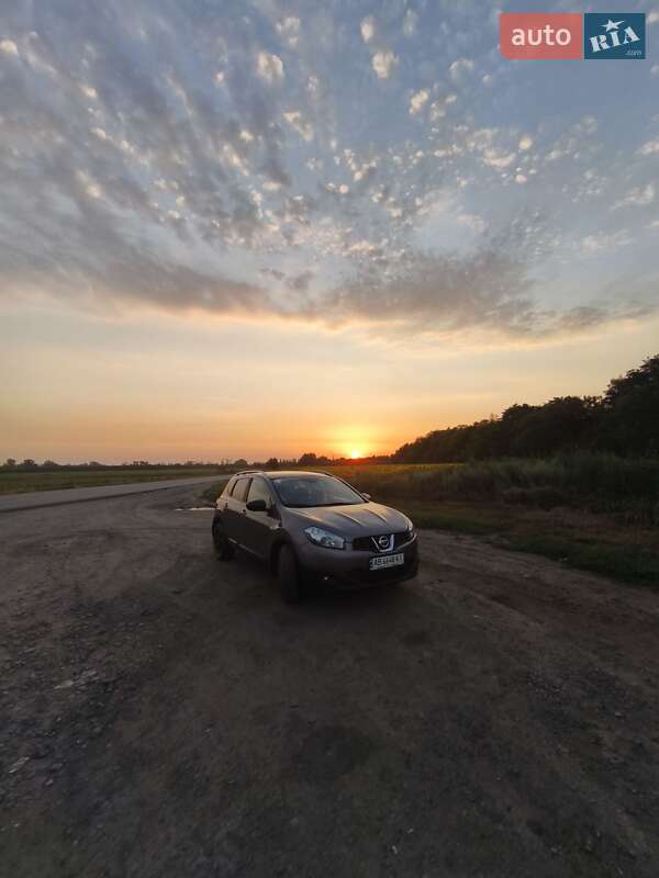 Nissan Qashqai 2012