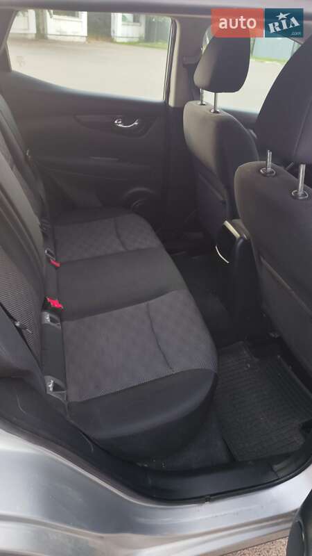 Внедорожник / Кроссовер Nissan Qashqai 2014 в Владимире