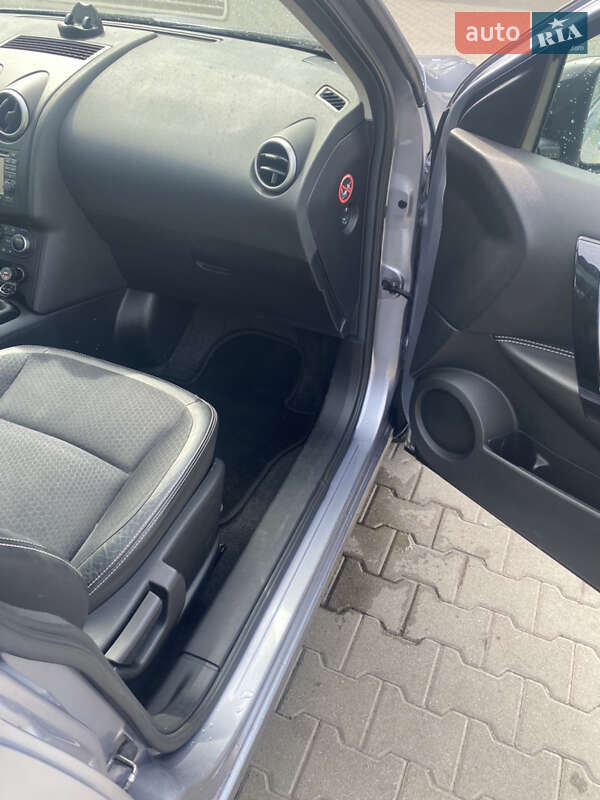 Внедорожник / Кроссовер Nissan Qashqai 2013 в Шептицькому