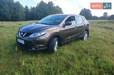 Внедорожник / Кроссовер Nissan Qashqai 2016 в Чернигове