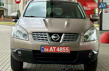 Внедорожник / Кроссовер Nissan Qashqai 2010 в 