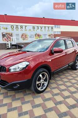Внедорожник / Кроссовер Nissan Qashqai 2011 в Гайсине
