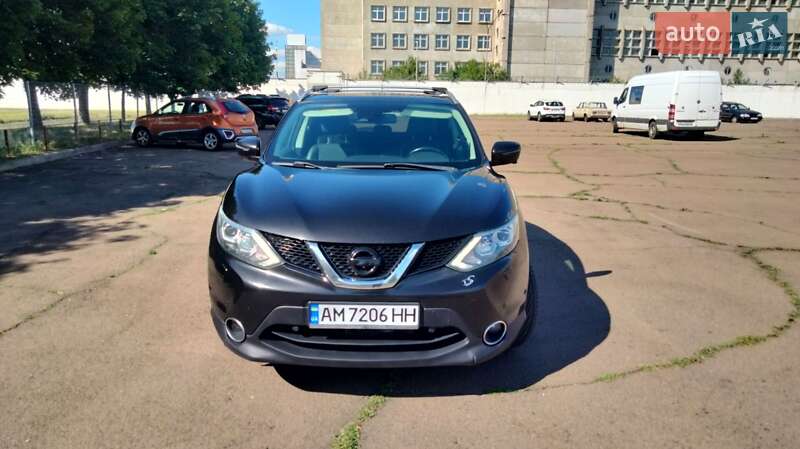 Внедорожник / Кроссовер Nissan Qashqai 2016 в Киеве