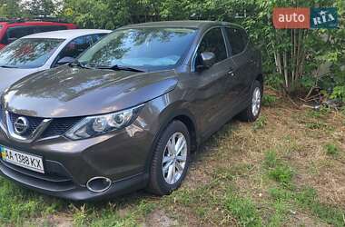 Позашляховик / Кросовер Nissan Qashqai 2016 в Києві