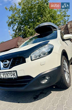 Позашляховик / Кросовер Nissan Qashqai 2013 в Львові