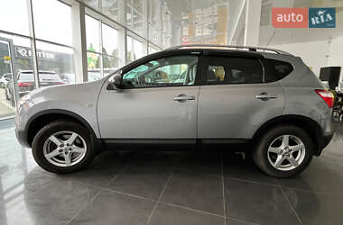 Внедорожник / Кроссовер Nissan Qashqai 2010 в 