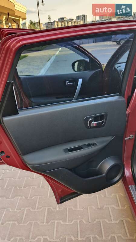 Внедорожник / Кроссовер Nissan Qashqai 2012 в Киеве