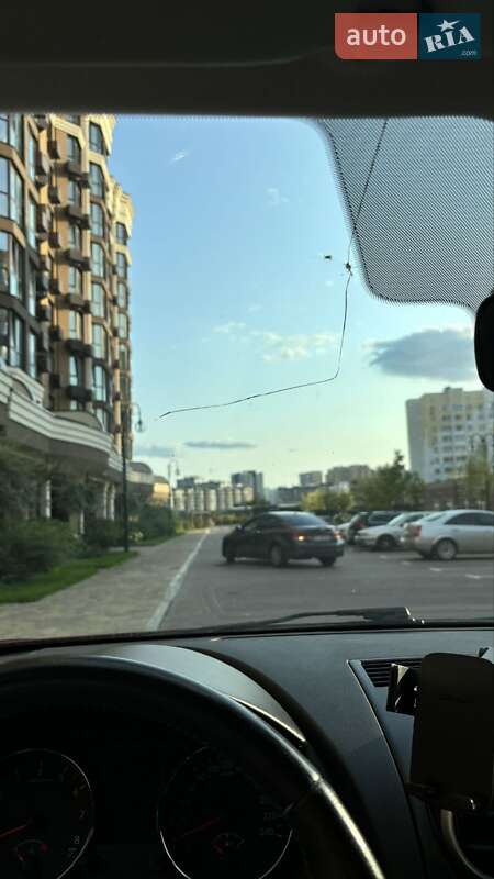 Внедорожник / Кроссовер Nissan Qashqai 2012 в Киеве