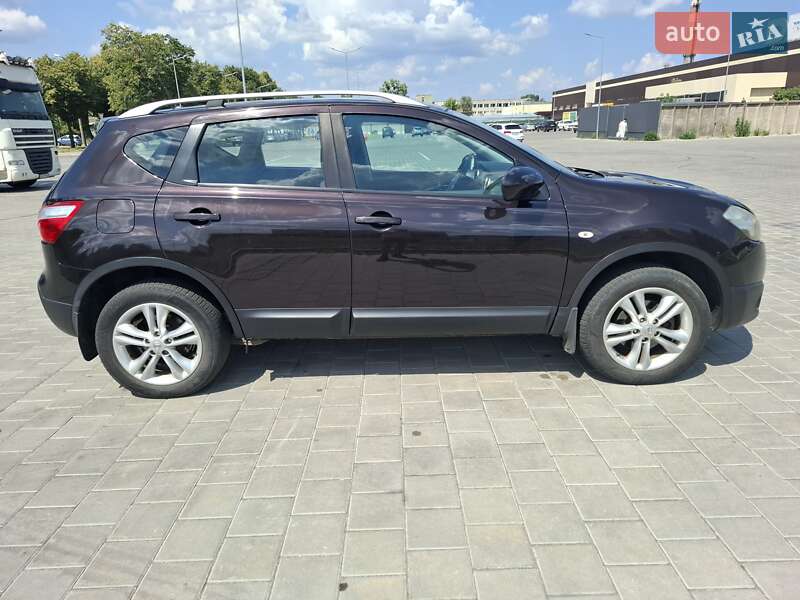 Внедорожник / Кроссовер Nissan Qashqai 2010 в Черкассах фото 7 Внедорожник / Кроссовер Nissan Qashqai 2010 в Черкассах