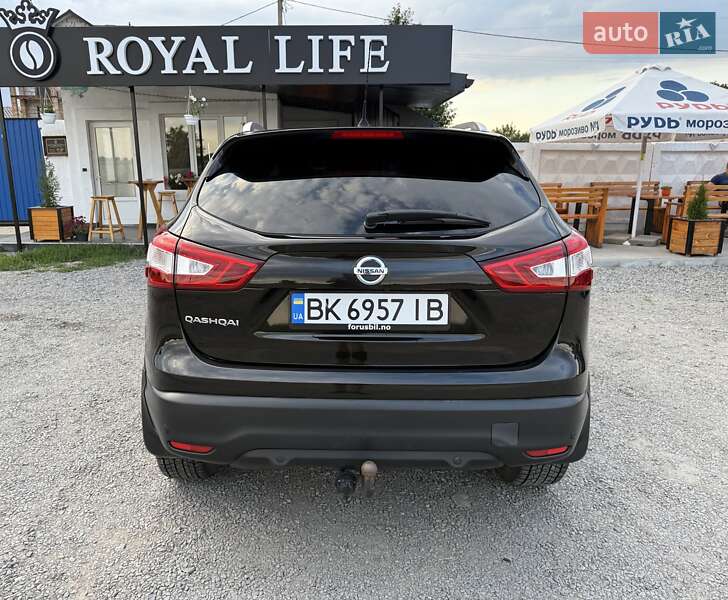 Внедорожник / Кроссовер Nissan Qashqai 2014 в Демидовке