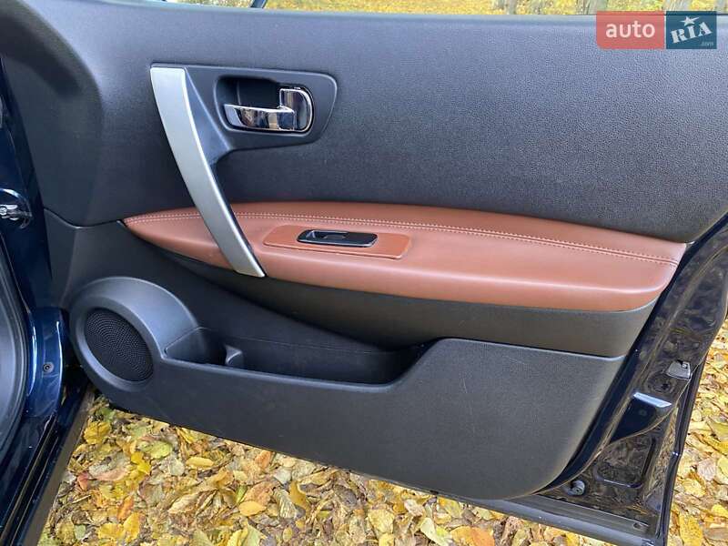 Внедорожник / Кроссовер Nissan Qashqai 2008 в Первомайске