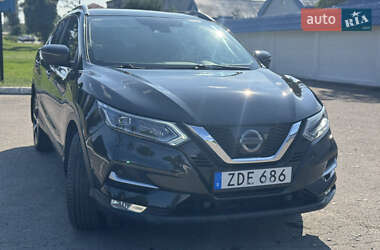 Позашляховик / Кросовер Nissan Qashqai 2017 в Радивиліві