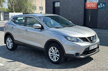 Внедорожник / Кроссовер Nissan Qashqai 2015 в Днепре