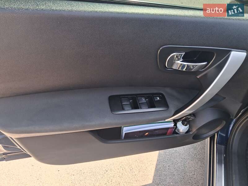 Внедорожник / Кроссовер Nissan Qashqai 2007 в Тернополе