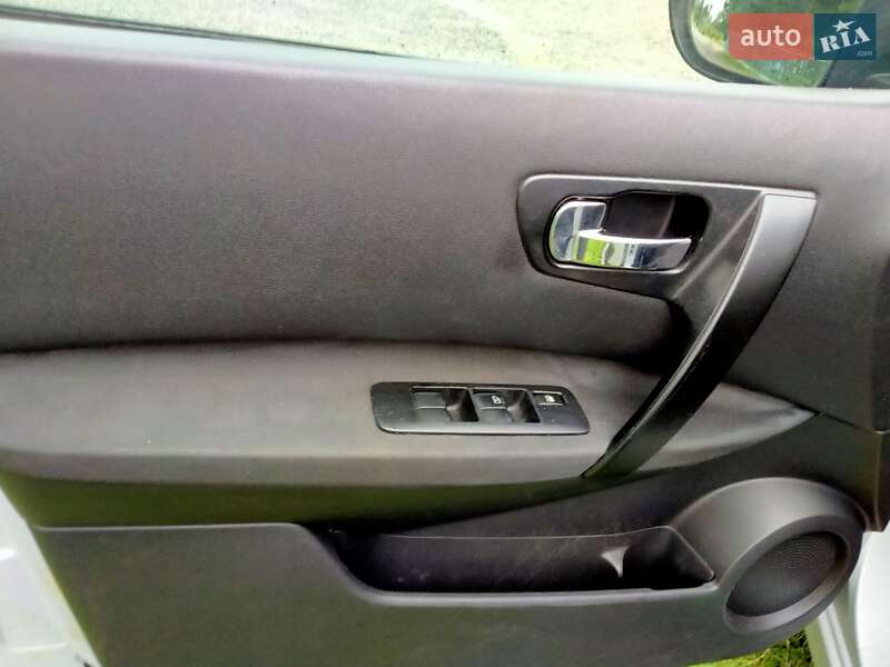 Внедорожник / Кроссовер Nissan Qashqai 2007 в Костополе