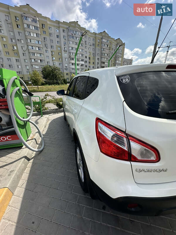 Внедорожник / Кроссовер Nissan Qashqai 2013 в Виннице